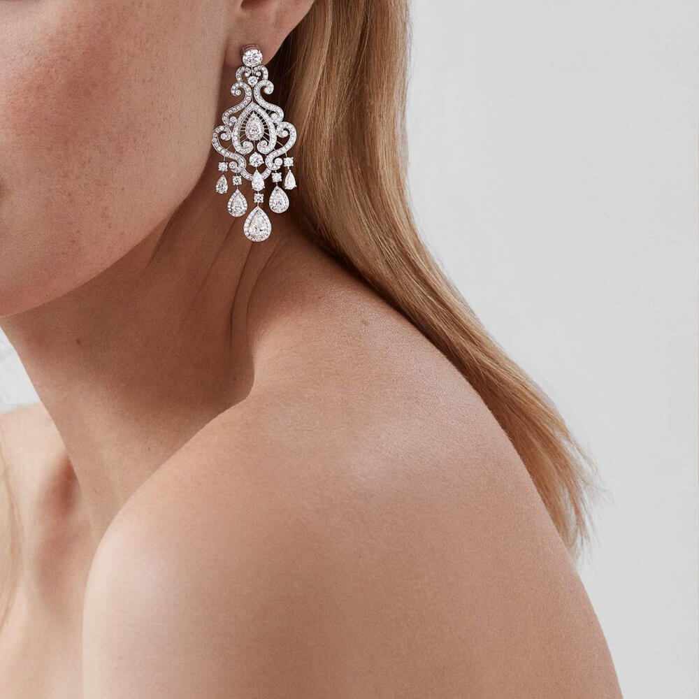 Buy Petals Seal Cutout Diamond Earring | Karuri Jewellers