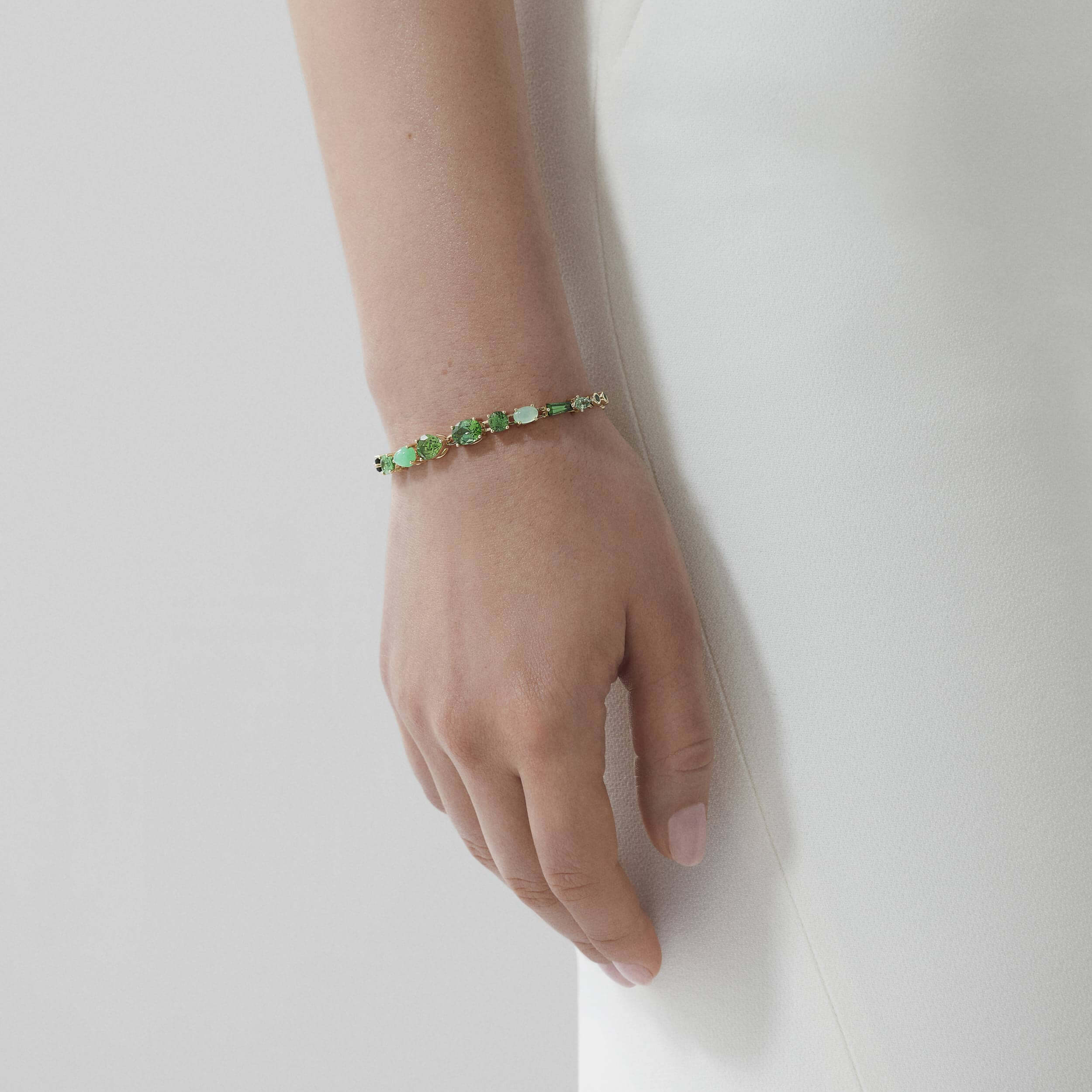 Garrard Blaze collection Green bracelet 2017670 Model Garrard Blaze collection Green bracelet 2017670 Model