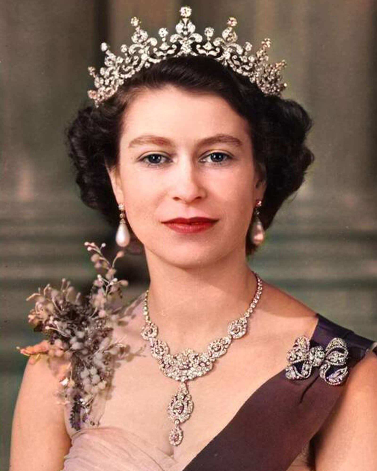 Royal Jewels made by Garrard The Girls of Great Britain and Ireland Tiara Queen Elizabeth II