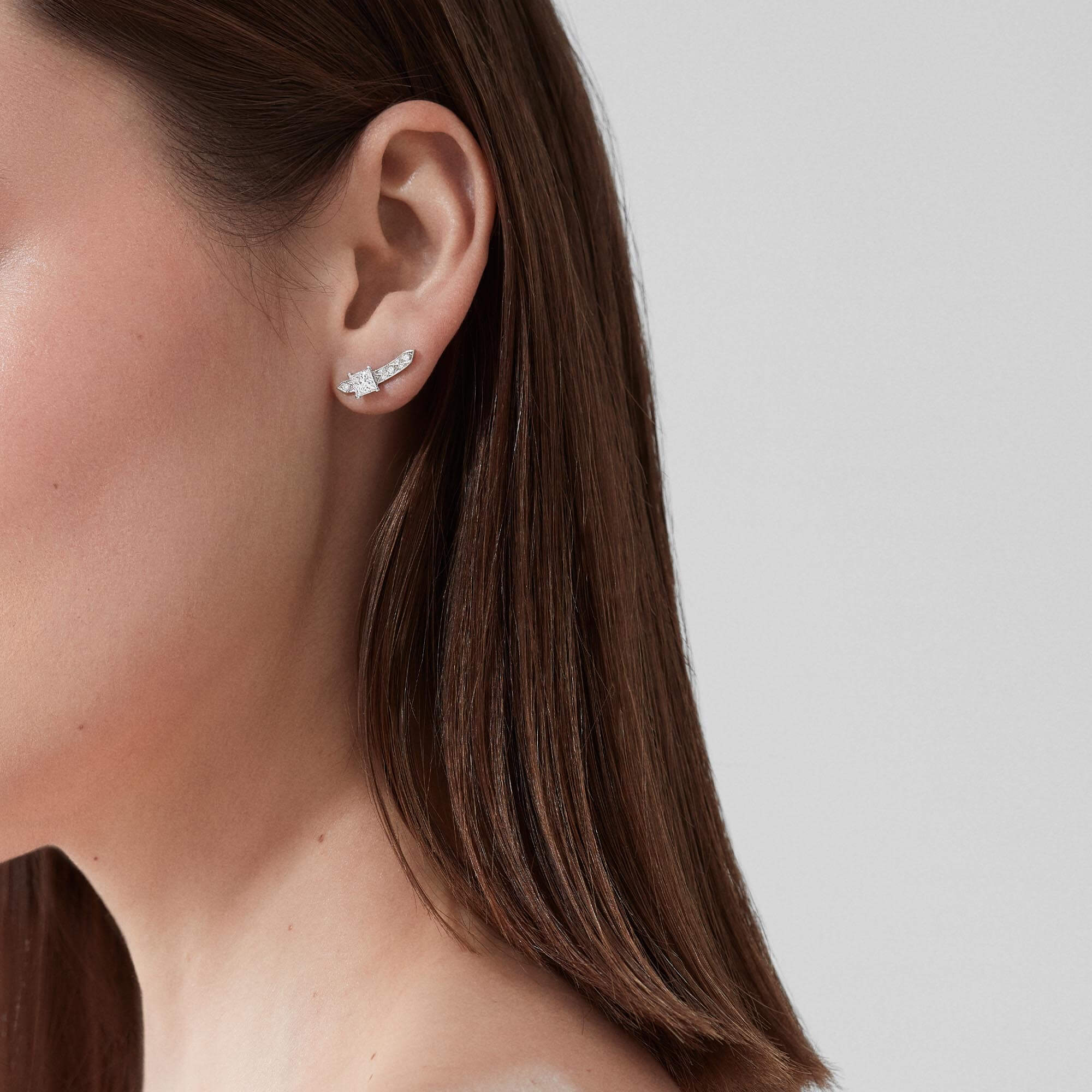 0046 Garrard Classic Signature Princess Cut Diamond Ear Climbers In Platinum 2015226 Model