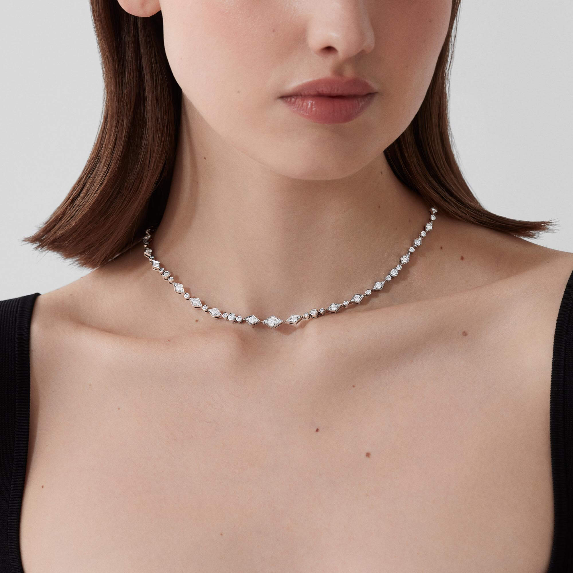 0083 Garrard Albemarle Diamond Necklace In 18ct White Gold 2014503 Model